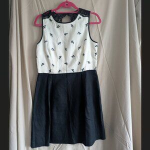 Black and white linen dress w/ open back